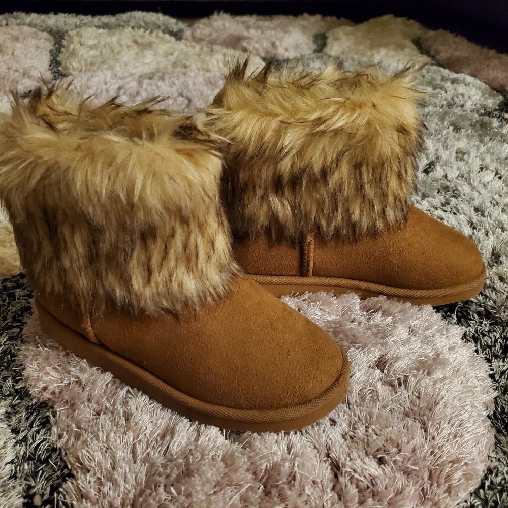 Justfab - Picture 3 of 3